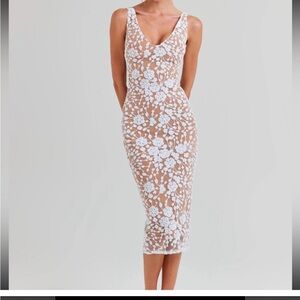 Nadine Merabi Nyla Dress. Size Medium. White body con midi dress.